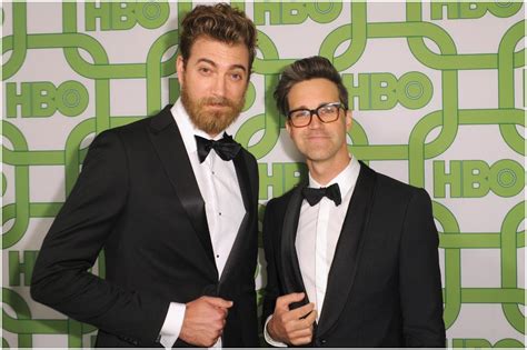 Rhett and Link - Net Worth, Wives, Kids, Songs, Vasectomy - Famous ...