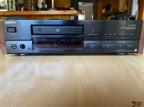 Sony Cdp X Es Cd Player Photo Canuck Audio Mart