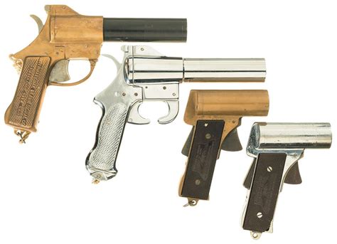 Four Flare Pistols A International Flare Signal Co Flare Pist Rock