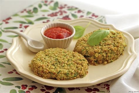 Hamburger Di Quinoa E Zucchine Quinoa Veggie Burger RicetteVegolose