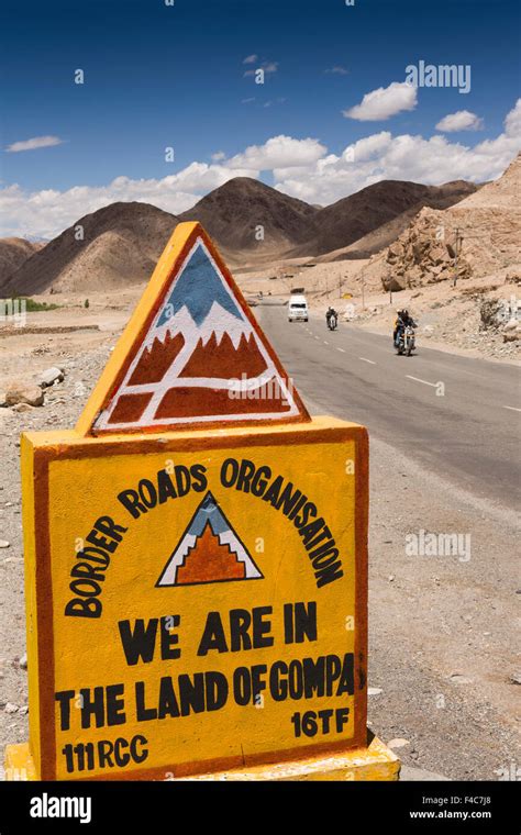 Border Roads Organisation Stock Photos & Border Roads Organisation ...