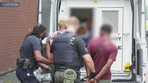 Arrestan A Ocho Hombres Que Buscaban Sexo Con Menores Tras Operativo En