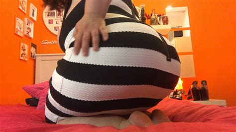 Sweetheartmiabbw Pregnancy Bikini Catwalk And Boobs Play