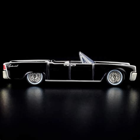 Exclusive Hot Wheels Lincoln Continental Has A Cool Feature Autoevolution