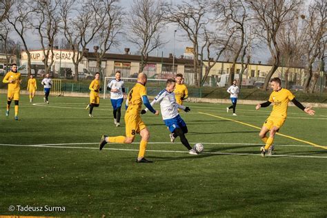 Błękitni Stargard strzelili pięć bramek w pierwszym zimowym sparingu