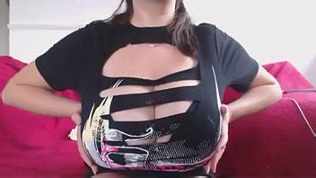 Baile Sexy Con Un Vestido Rajado Y Botas Por Encima De La Rodilla XVIDEOS