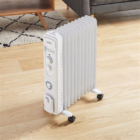 Vonhaus 220 Volt 11 Fin Oil Filled Radiator Heater White 2500 Watts