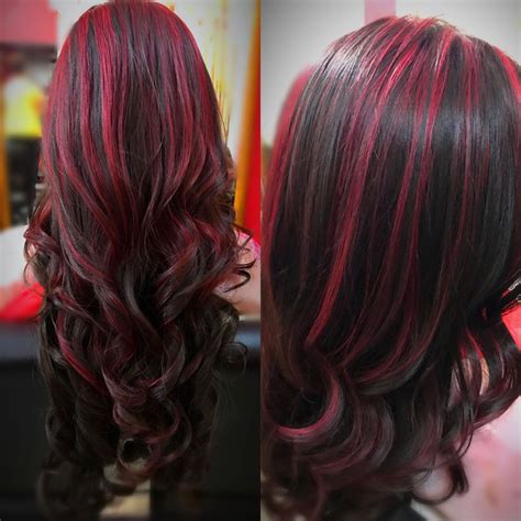 Pelo Teñido Negro Con Mechas Rojas Drobetaturnuseverin