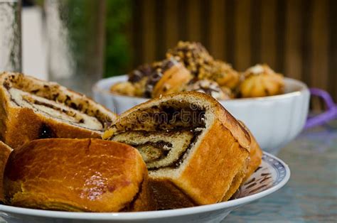 Torta De Levadura Con Las Pasas Foto De Archivo Imagen De Torta