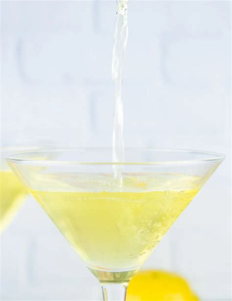 How To Make Homemade Limoncello Recipe Seasoned Sprinkles