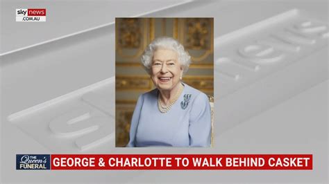 ‘cheerful Smile Buckingham Palace Releases The Queens Final Portrait