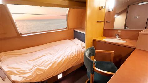 Riding Japan S Luxurious FIRST CLASS Sleeper Train The Weekend Post