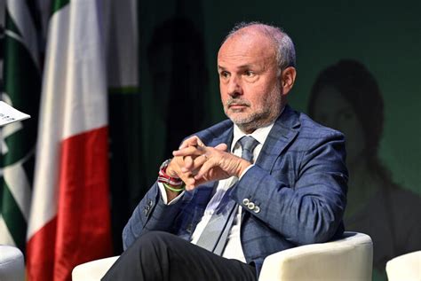 Schillaci Abrogato L Ultimo Divieto Reale Del Covid Giornale Di