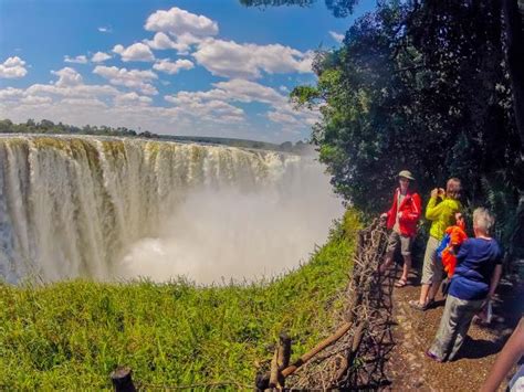 Botswana wilderness safari | Responsible Travel