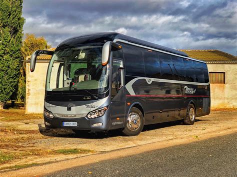 Autobus de 54 plazas - alquiler autobus madrid -⭐️⭐️⭐️⭐️⭐️