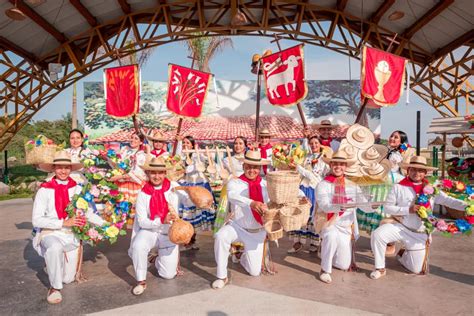 Noticias Parque Caik En Abril Las Tradiciones Religiosas Llegan Al