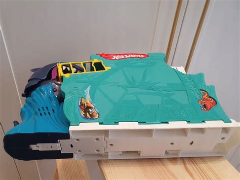Hot Wheels Tor Atak Rekina Walizka P Unikat Oficjalne Archiwum Allegro