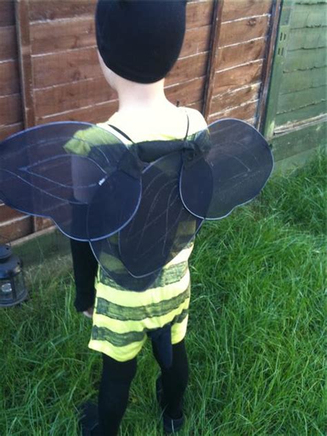 Bloggety blog, bloggety blog...: Wasp Costume