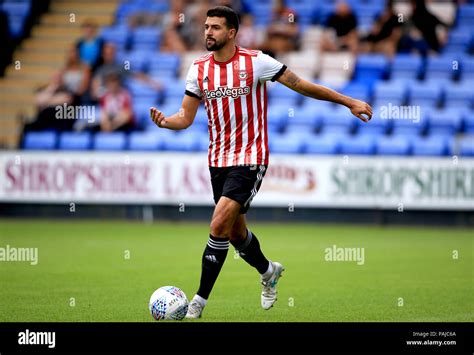 Brentford S Yoann Barbet Stock Photo Alamy