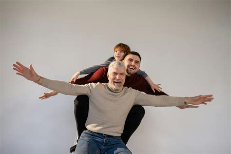 Cute 17 Year Old Boys Photos, Download The BEST Free Cute 17 Year Old ...