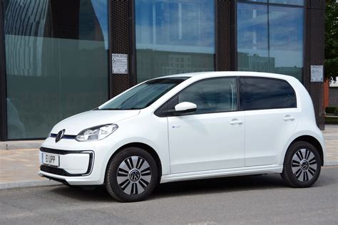 Volkswagen E Up Specification And Review Greencarguide