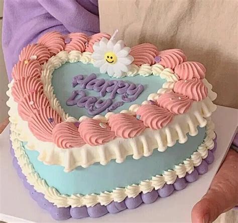 The Prettiest Heart Shaped Cake Designs Youll Love Heart Shape Cake