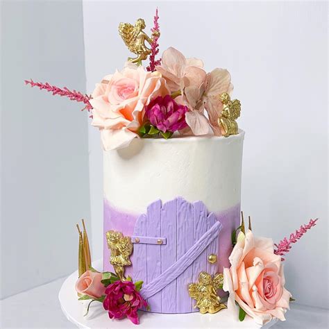 Fairy Cakes - JK Cake Designs