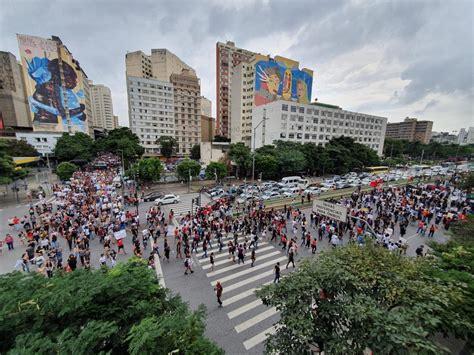 Estudantes Fazem Protesto Contra Corte Na Educa O Em Bh Engenharia Viva