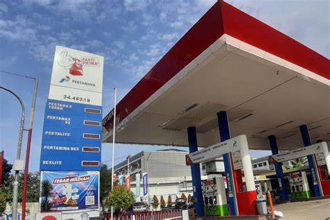 Perbedaan Spbu Pertamina Warna Merah Biru Dan Hijau