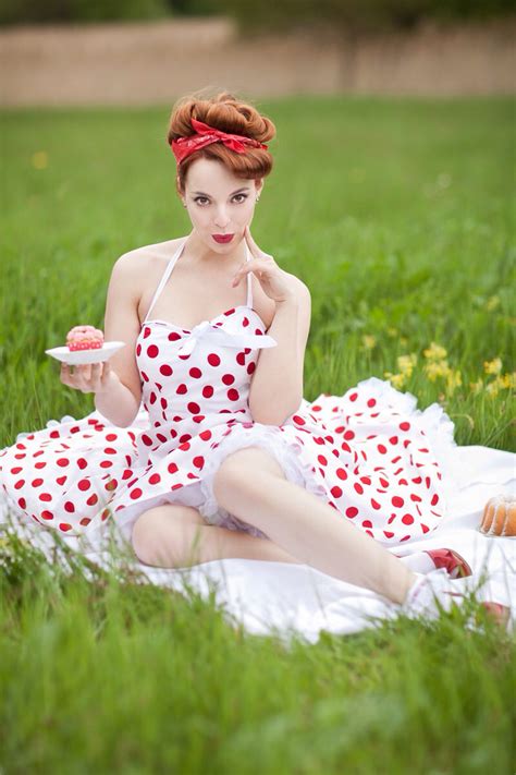 Rina Bambina Picnic Pinup Pinup