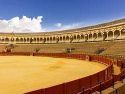 Plaza de Toros de la Maestranza Horario precio y ubicación