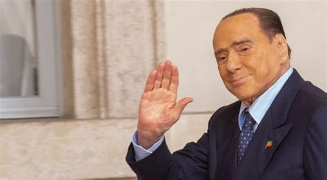 Silvio Berlusconi Est Mort