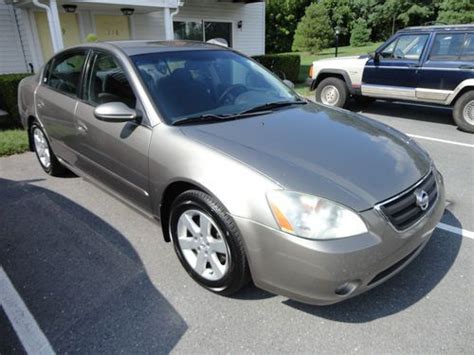 Sell Used Nissan Altima S Sedan Door L In Mechanicsburg