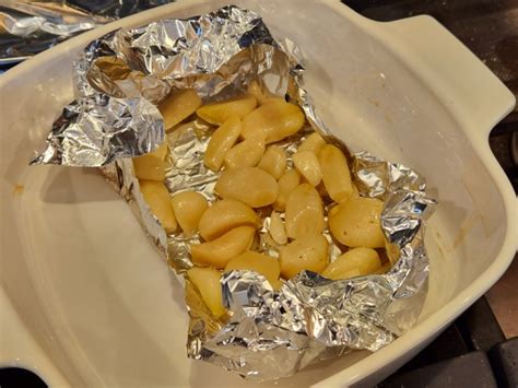 Roasted Garlic Cloves Dave Is Cooking