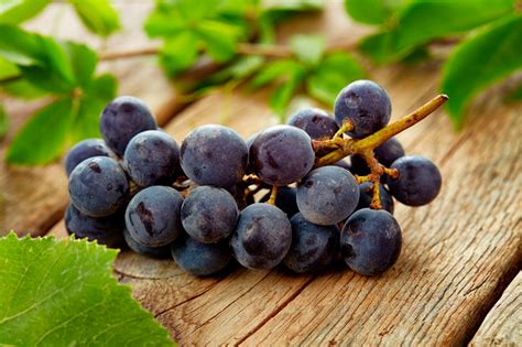 Bom Para O Coração Para A Saúde Dos Ossos O Suco De Uva é Perfeito