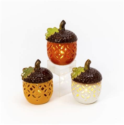 Gerson International Assorted Battery Operated Lighted Acorn Set 3