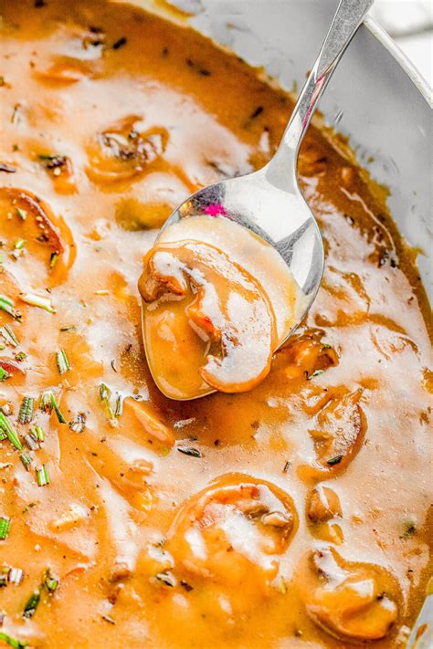 Quick And Easy Mushroom Gravy No Drippings Averie Cooks