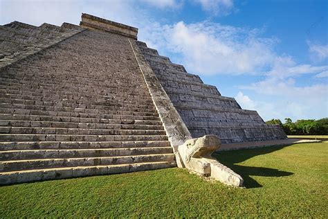 Chich N Itz Pir Mide Serpiente El Templo Kukulc N Templo En M Xico