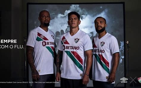 Fluminense Fecha Novo Patrocinador M Ster Por Tr S Temporadas