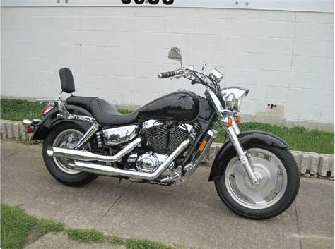 Buy 2005 Honda Shadow Sabre 1100 Vt1100c2 On 2040motos
