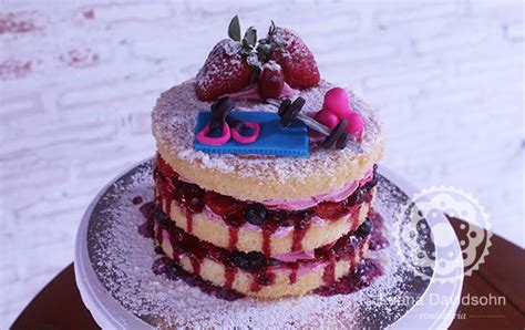 Naked Cake De Gin Stica Confeitaria Da Luana