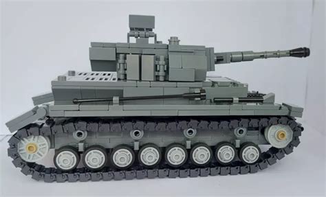 Brickmania Panzer Iv Ausf G German Infantry Support Tank With Lego