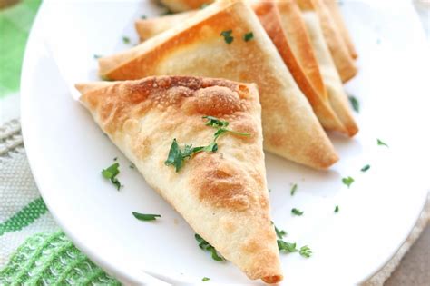 Vegan Cheese Samboosa | One Arab Vegan