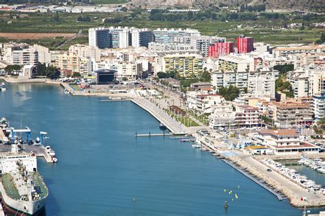 Paseo Del Puerto De Gandia Beach Outdoor Spain