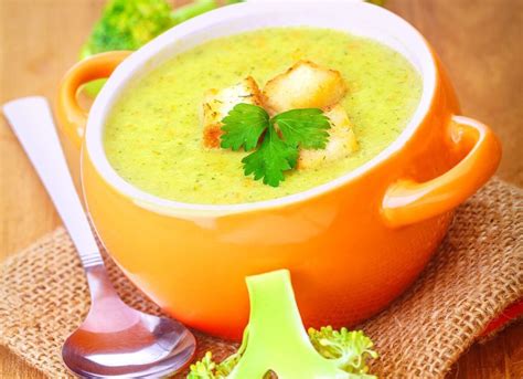 Суп-пюре для детей от года: 6 рецептов на любой вкус