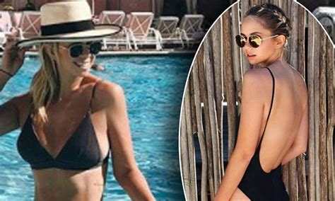 Tully Smyth Showcases Flawless Bikini Body In A Coachella Throwback Daily Mail Online