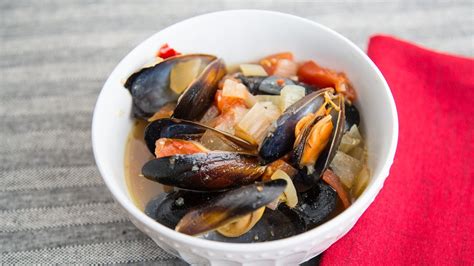 Beer Steamed Mussels | Bodybuilding.com