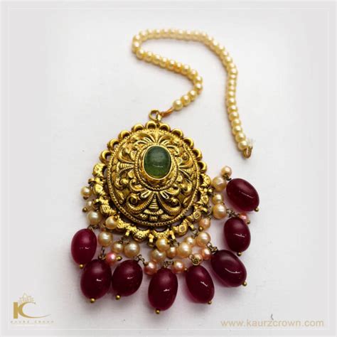 Ayana Traditional Antique Gold Plated Tikka Kaurzcrown