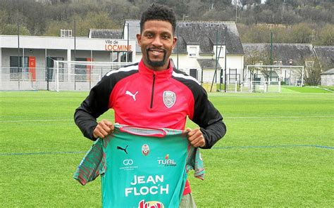 N Achille Degan Coach Vannes Joueur Locmin Foot Amateur