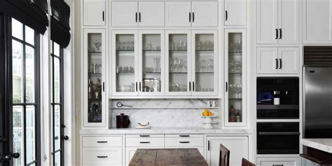 10 Functional and Charming Butler's Pantries You Need Right Now